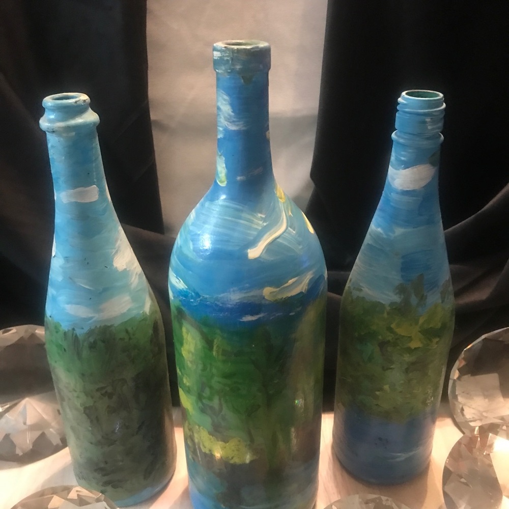💚💙 Bottle Vase 💚💙 - Picture 7 of 13